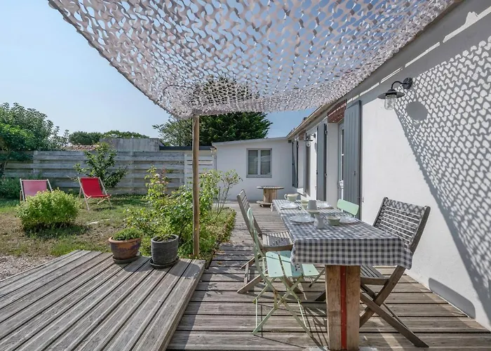 Longere Renovee A 500m Du Centre De Pour 4 פורניק